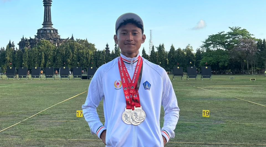 Banggakan Sekolah! Ardi Sabet Medali Perak Standar Bow PORPROV Bali 2025 