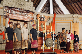 Harmoni Tradisi dan Modern Warnai Pembukaan Ultra Vol. 10