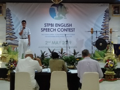 Suksma English Club In Action
