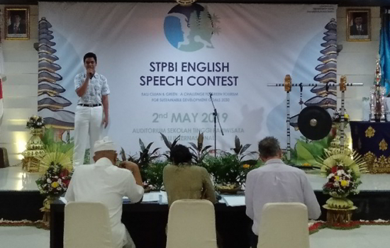 Suksma English Club In Action