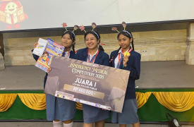  Tiga Siswi Suksma Raih Juara 1 Poster EMC 202