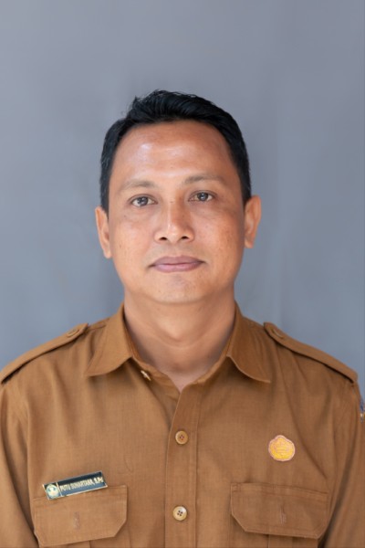 Putu Suhartana, S.Pd.